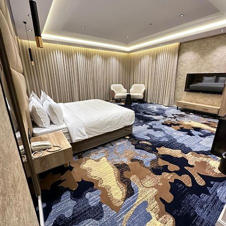 Xyz Hotel Qurtoba Riyadh Luaran gambar