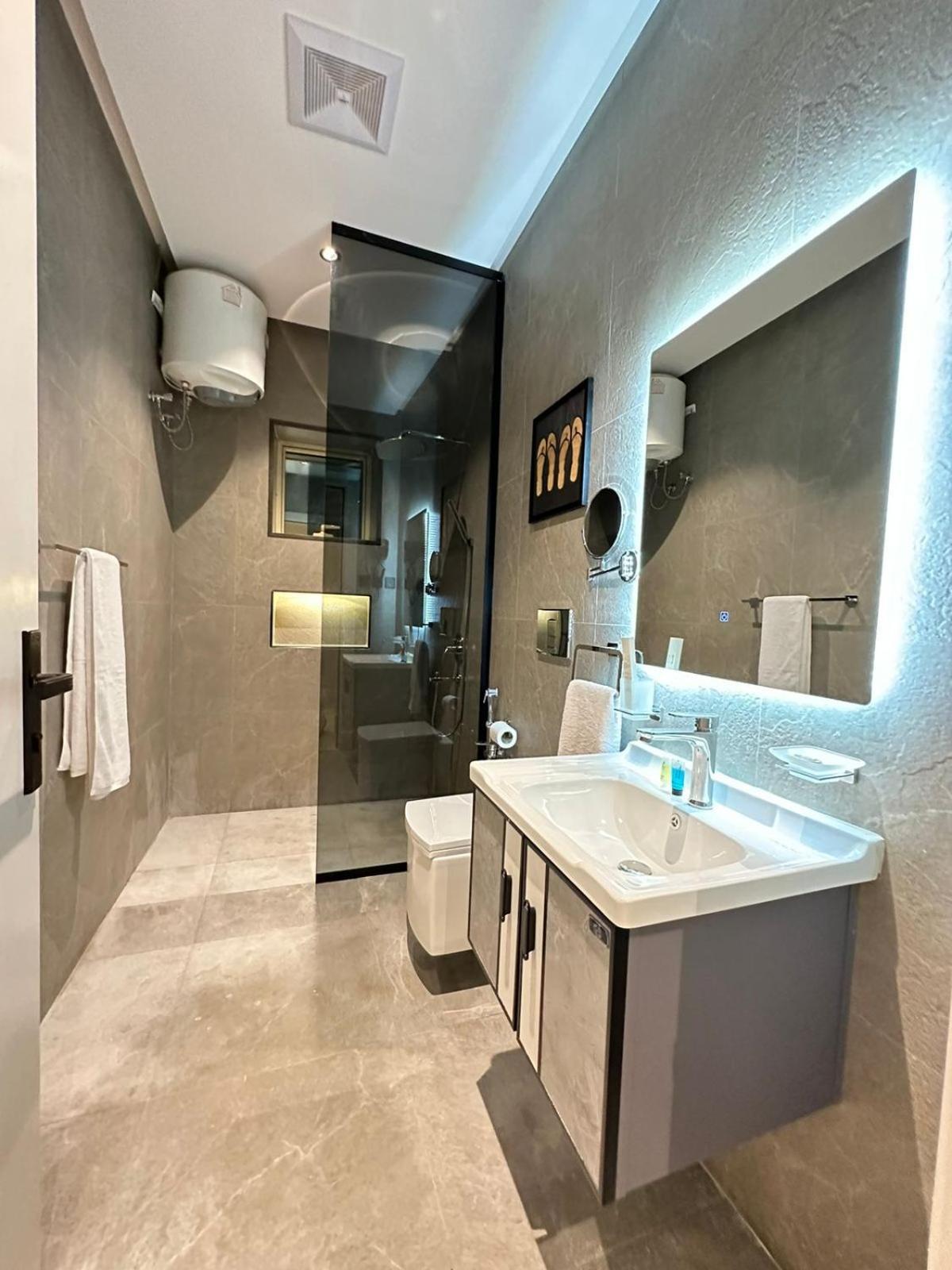 Xyz Hotel Qurtoba Riyadh Luaran gambar