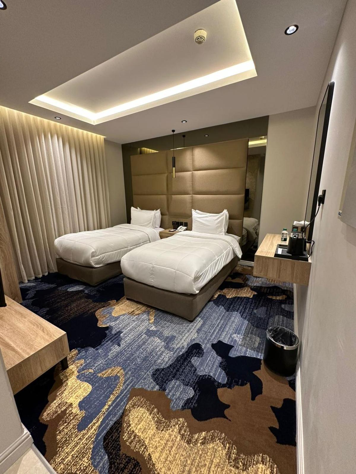 Xyz Hotel Qurtoba Riyadh Luaran gambar